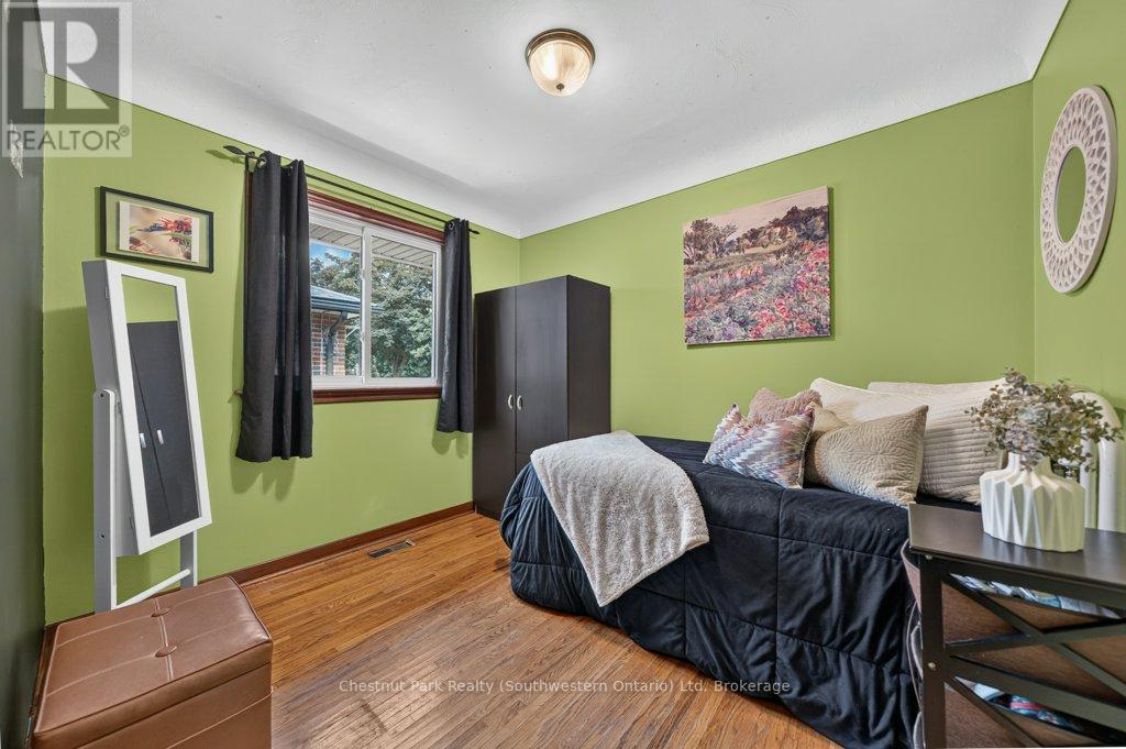 39 Cedar Street, Guelph, Ontario  N1G 1B9 - Photo 31 - X13480292