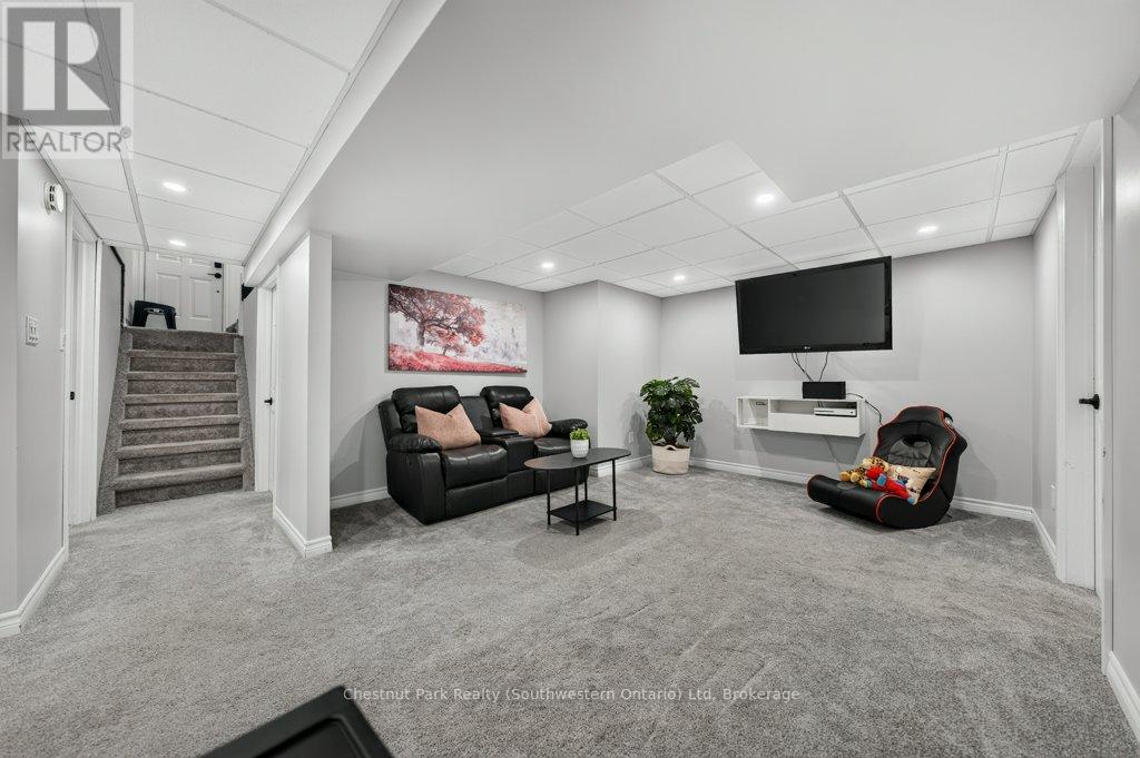 39 Cedar Street, Guelph, Ontario  N1G 1B9 - Photo 36 - X13480292