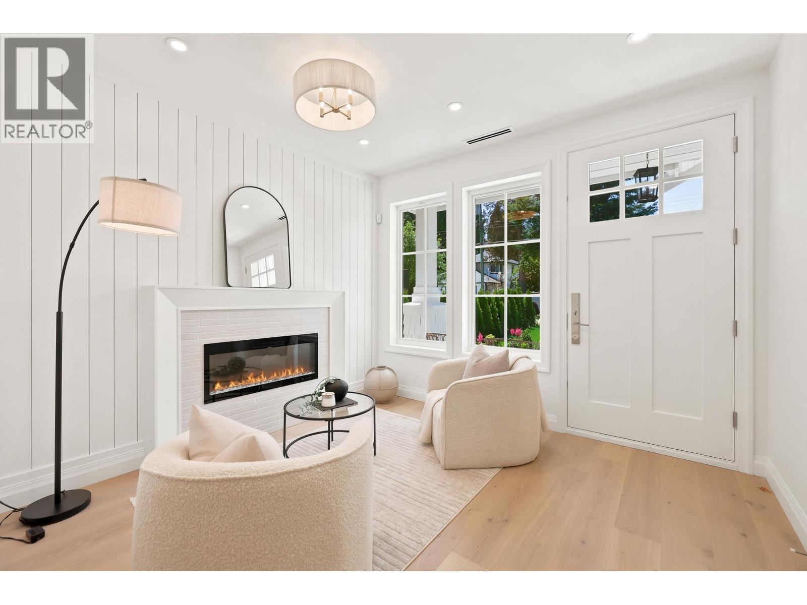 3490 Church Street, North Vancouver, British Columbia  V7K 2L4 - Photo 4 - R3138755
