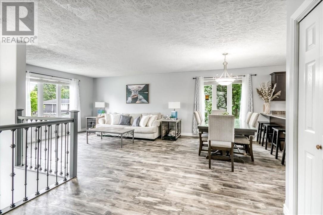 4705 Despatie, Hanmer, Ontario  P3P 1G3 - Photo 6 - 2128760