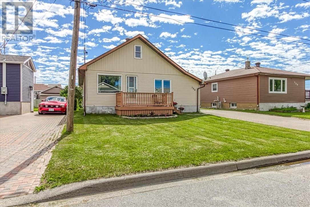 150 Charette Avenue, Chelmsford, Ontario  P0M 1L0 - Photo 3 - 2128755
