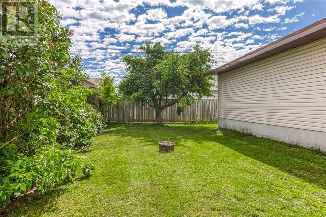 150 Charette Avenue, Chelmsford, Ontario  P0M 1L0 - Photo 7 - 2128755