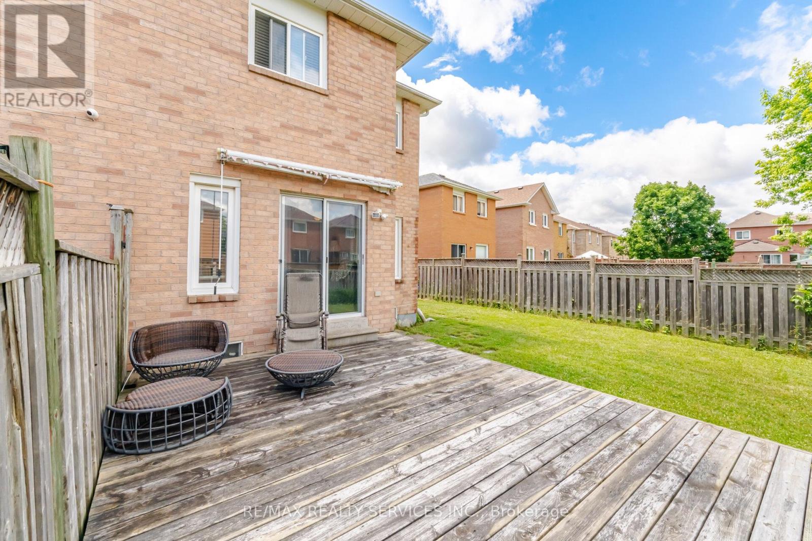 82 Muirland Crescent, Brampton, Ontario L6X 4P3 - Photo 43 - W13476028