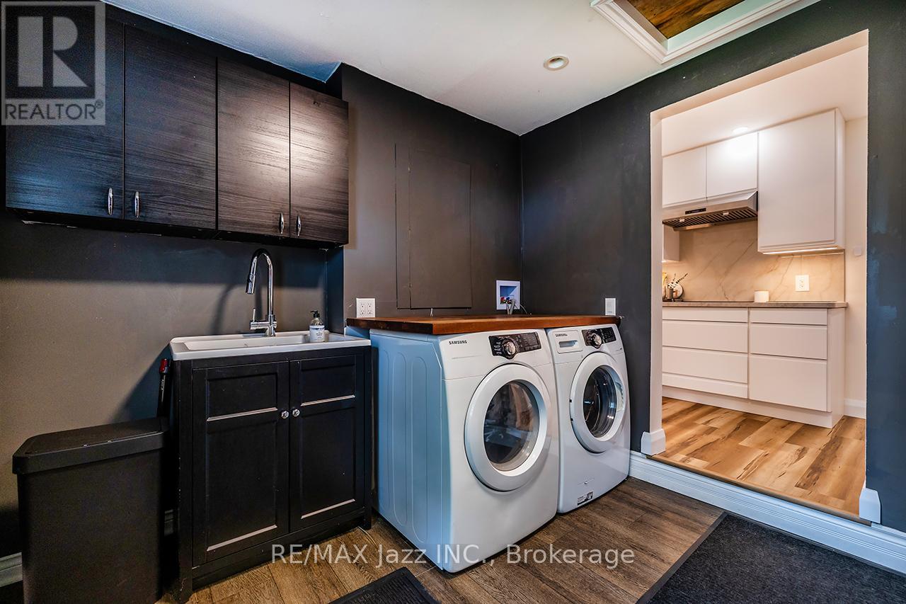 4 Maple Street, Ajax, Ontario L1S 1V6 - Photo 17 - E13479462