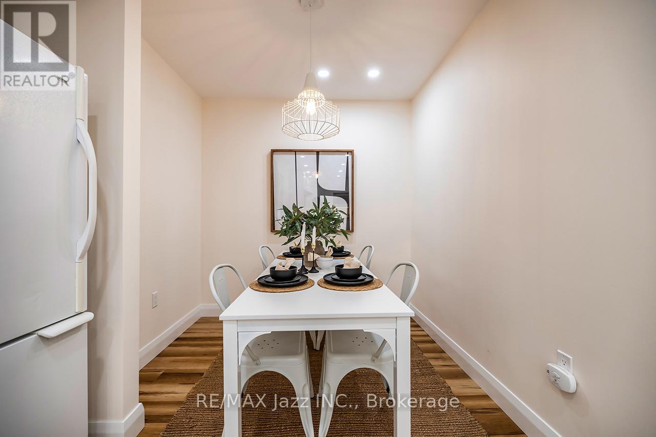 4 Maple Street, Ajax, Ontario L1S 1V6 - Photo 12 - E13479462