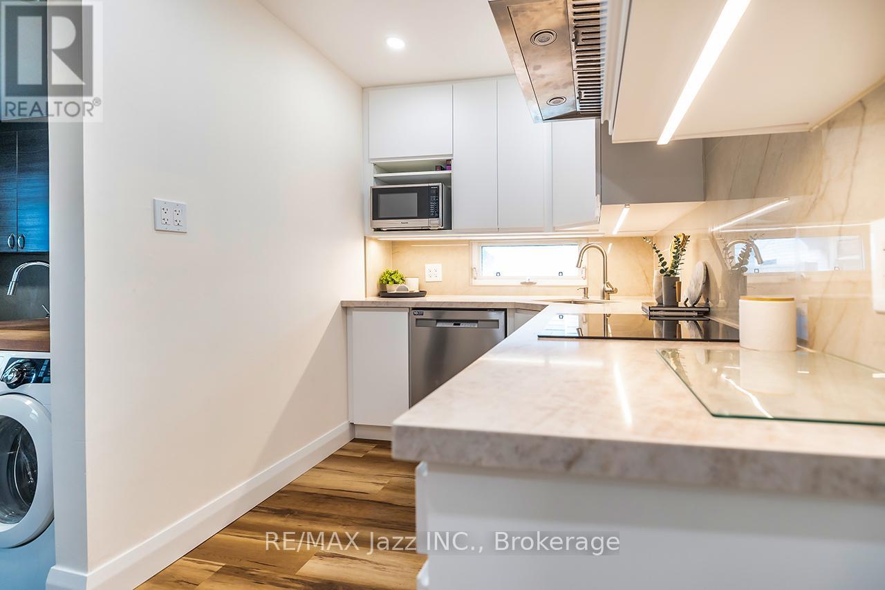 4 Maple Street, Ajax, Ontario L1S 1V6 - Photo 8 - E13479462
