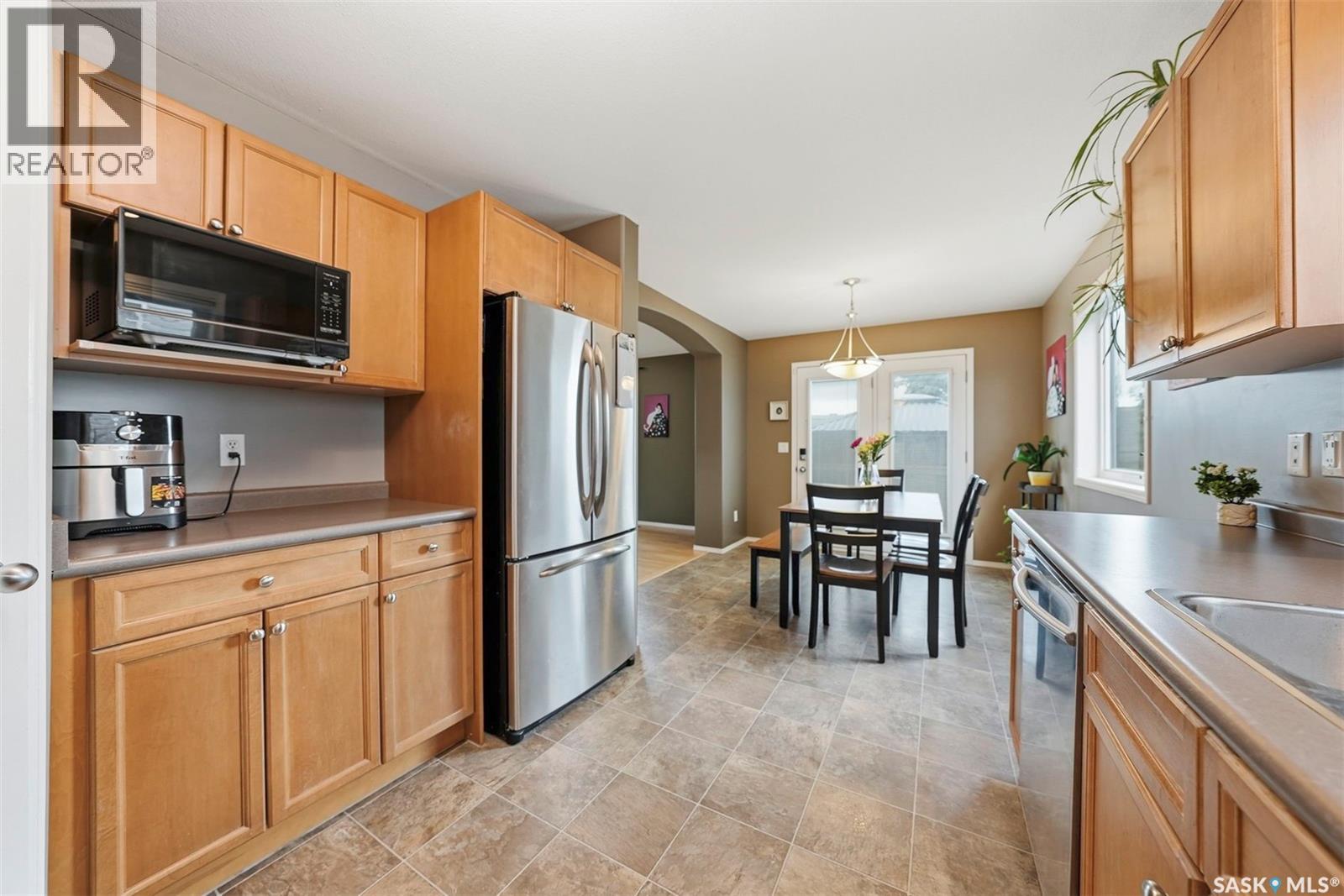 455 Buckwold Cove, Saskatoon, Saskatchewan S7N 4W1 - Photo 13 - SK040420