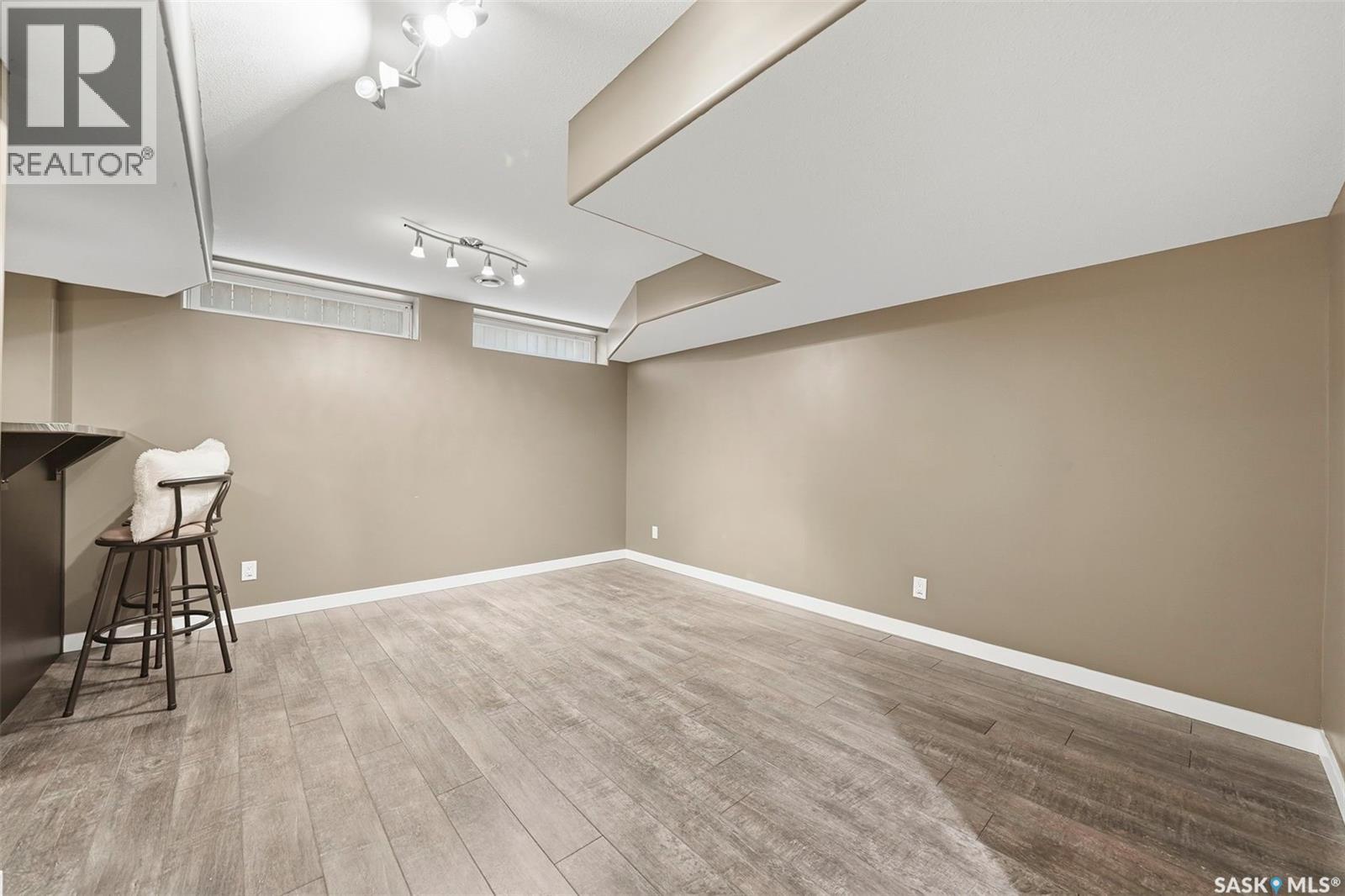 455 Buckwold Cove, Saskatoon, Saskatchewan S7N 4W1 - Photo 21 - SK040420