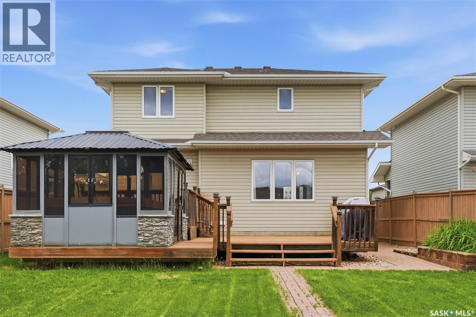 455 Buckwold Cove, Saskatoon, Saskatchewan S7N 4W1 - Photo 38 - SK040420