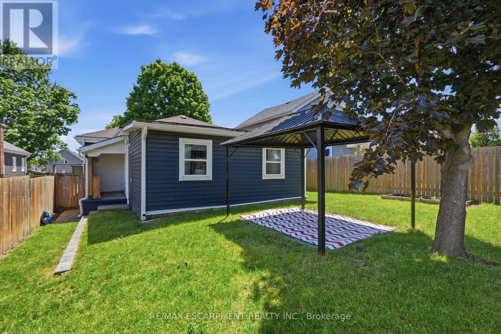 118 Victoria Street, Brantford, Ontario  N3S 3K8 - Photo 27 - X13424652