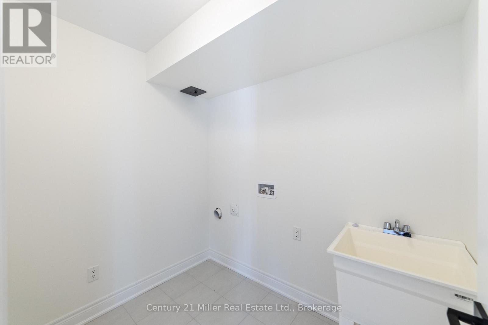 36 - 260 Melody Common, Oakville, Ontario  L6H 8A5 - Photo 20 - W12649202
