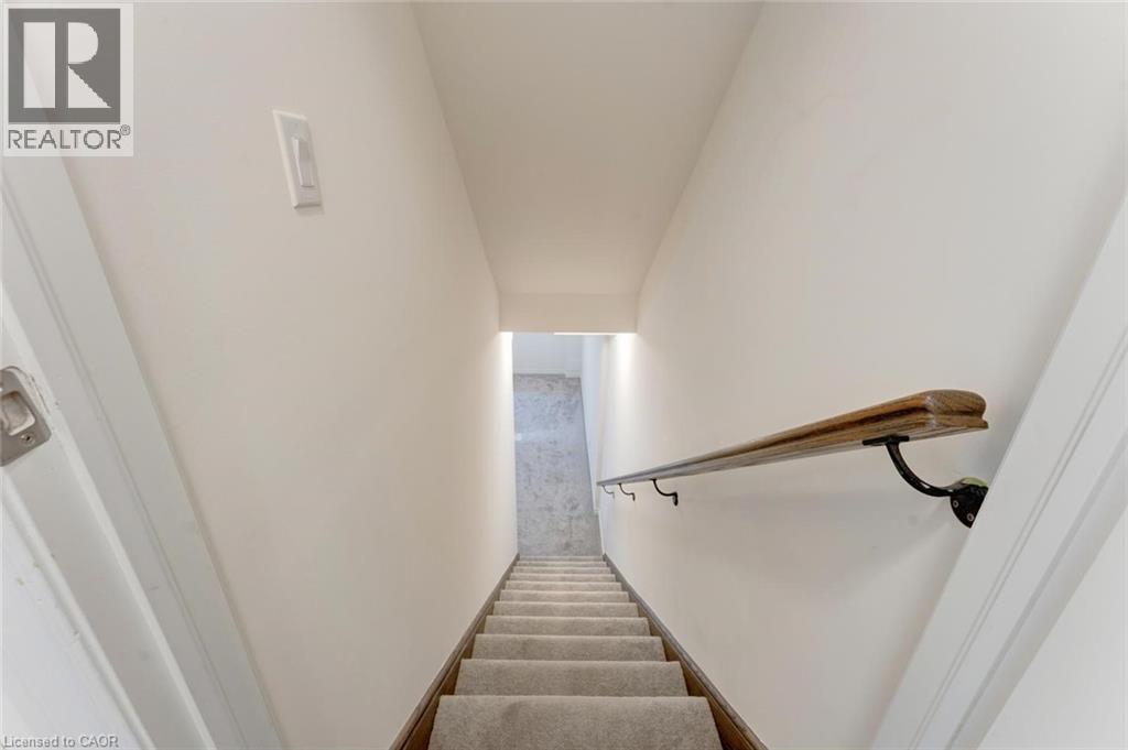 8 Roywood Street, Kitchener, Ontario  N2R 0S5 - Photo 37 - 40839394