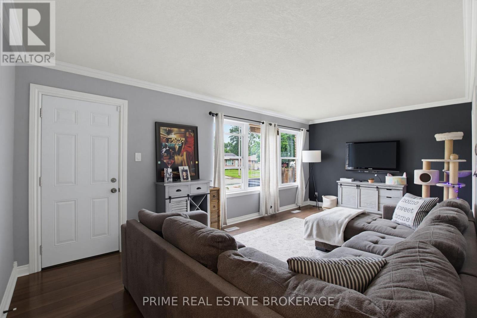 204 Burnside Drive, London East, Ontario  N5V 1B7 - Photo 4 - X13480654