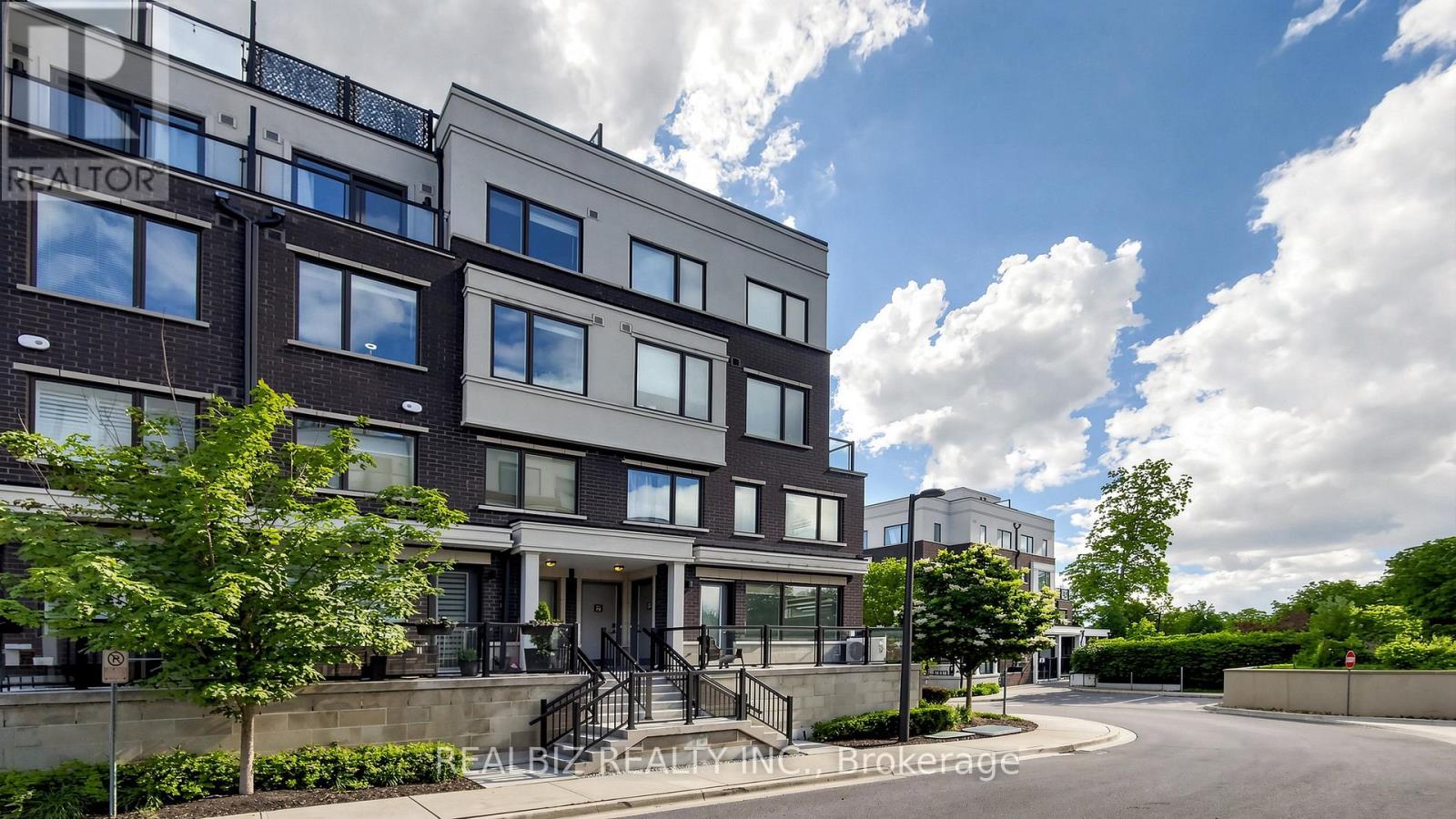 77 - 400 Alex Gardner Circle, Aurora, Ontario  L4G 3G5 - Photo 2 - N13254622