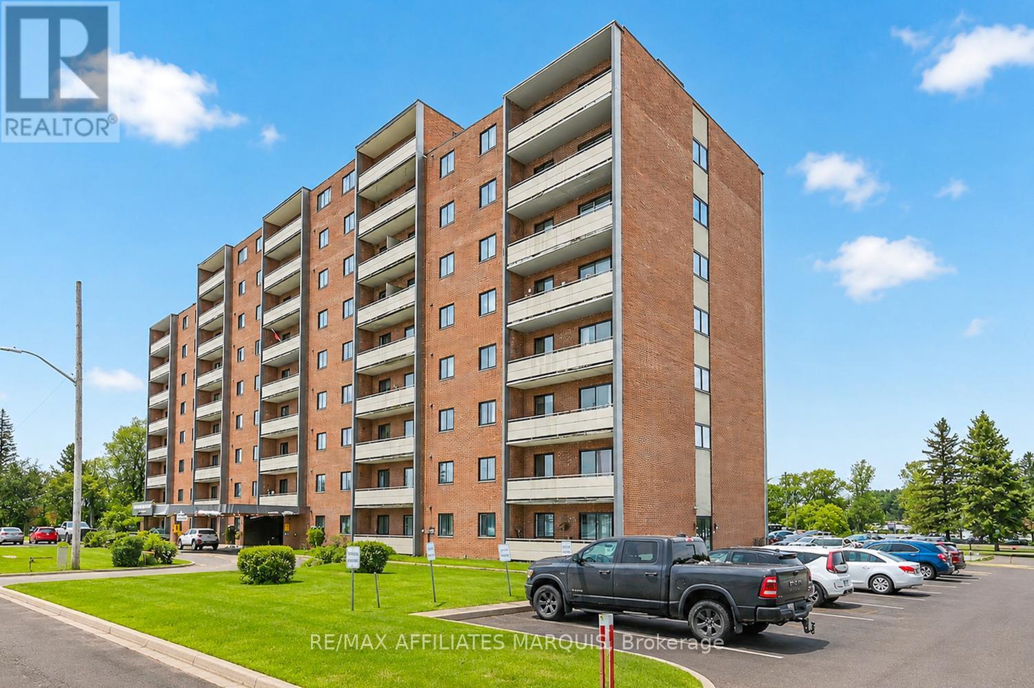 204 - 41 SUNSET BOULEVARD, Perth, Ontario