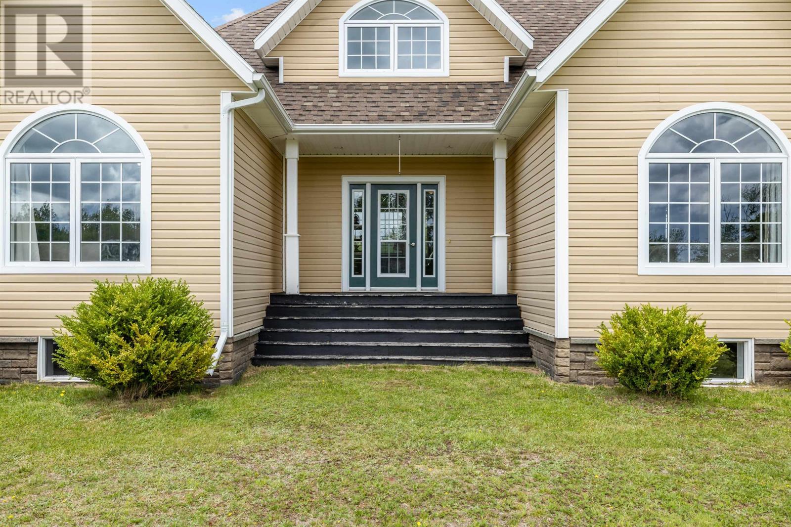 7096 Point Pleasant Road, Murray River, Prince Edward Island  C0A 1W0 - Photo 9 - 202615417
