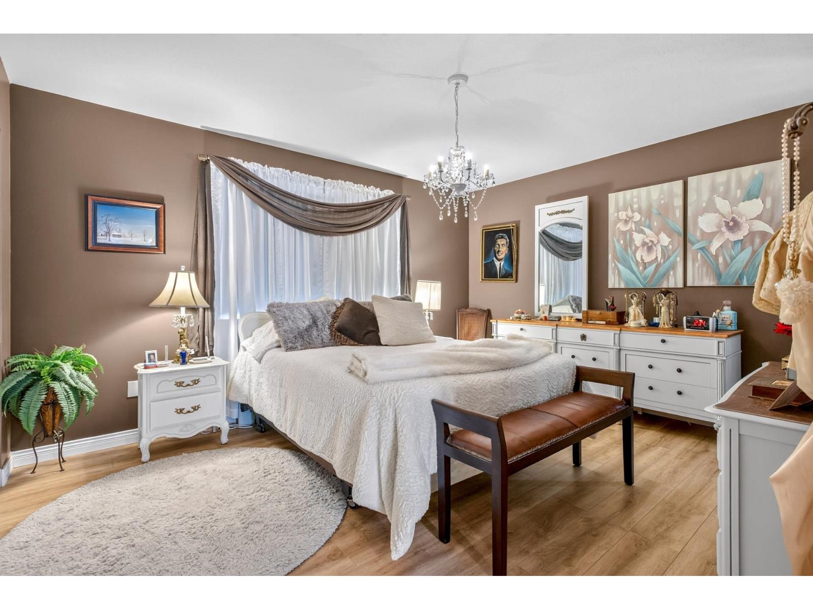 8061 Topper Drive, Mission, British Columbia V2V 7A8 - Photo 22 - R3138215