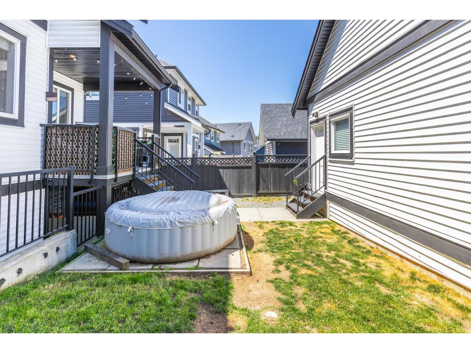 36051 Emily Carr Green, Abbotsford, British Columbia  V3G 0G1 - Photo 37 - R3137435