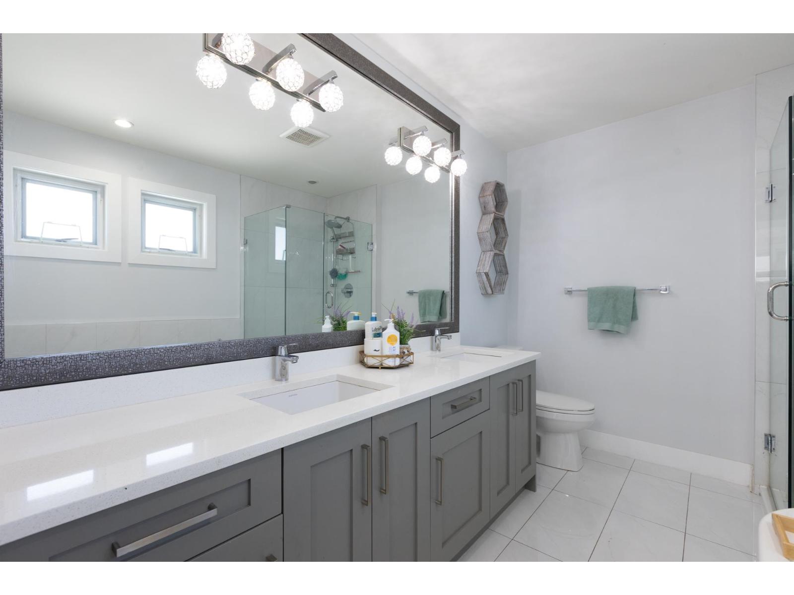 36051 Emily Carr Green, Abbotsford, British Columbia  V3G 0G1 - Photo 21 - R3137435