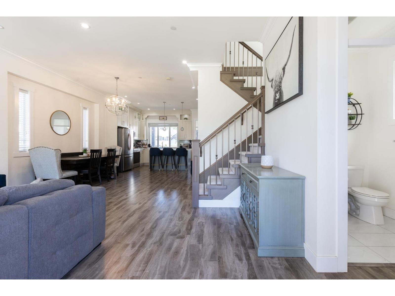 36051 Emily Carr Green, Abbotsford, British Columbia  V3G 0G1 - Photo 6 - R3137435