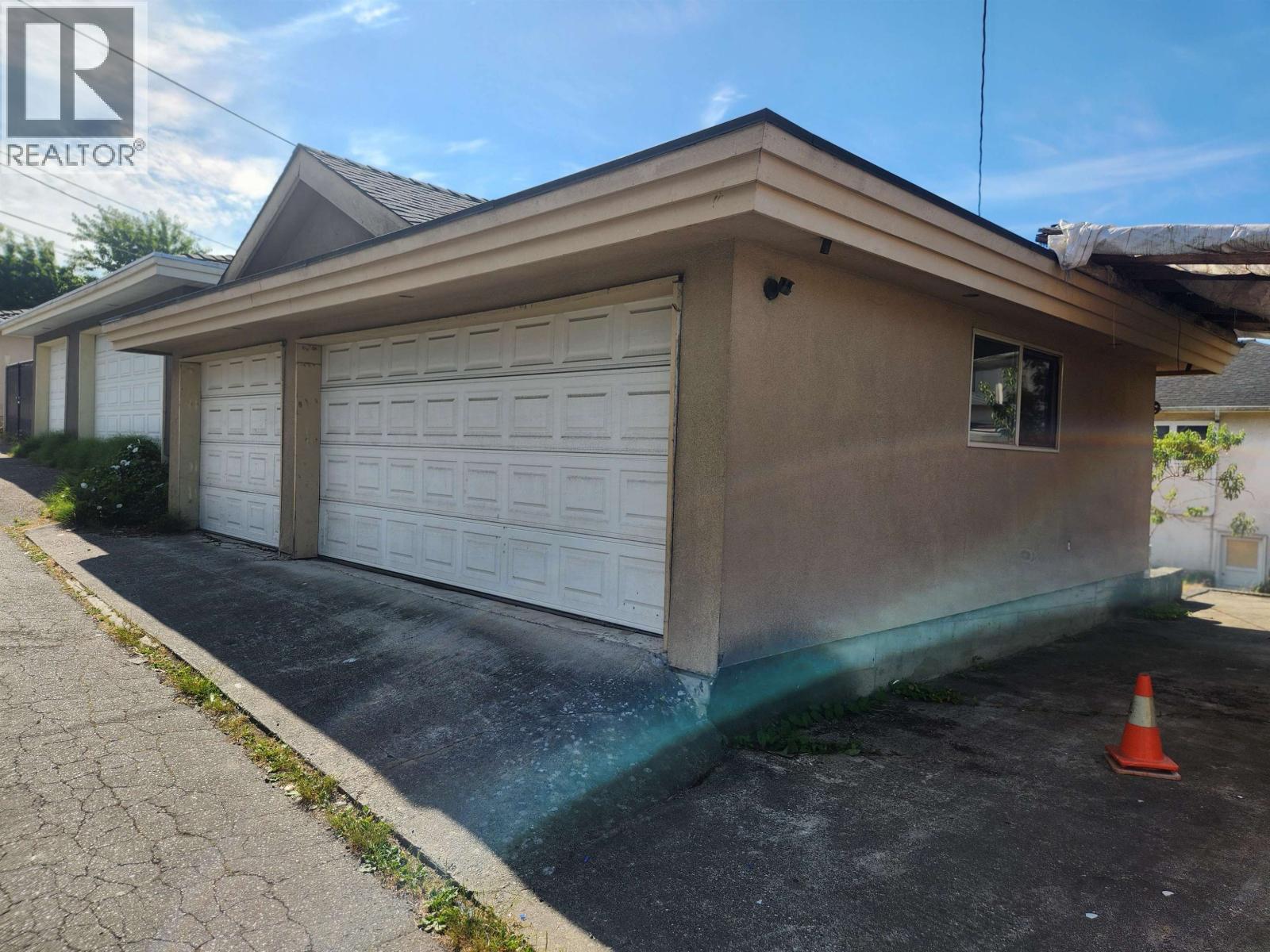 429 E 50th Avenue, Vancouver, British Columbia  V5X 1A9 - Photo 2 - R3136791