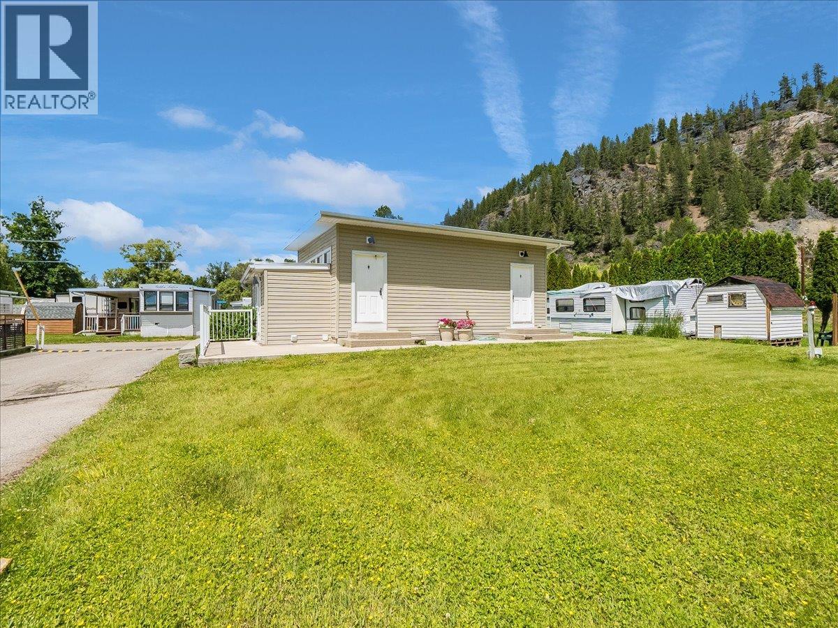 1805 Highway 3 Lot# 2, Christina Lake, British Columbia V0G 1E0 - Photo 24 - 10391699