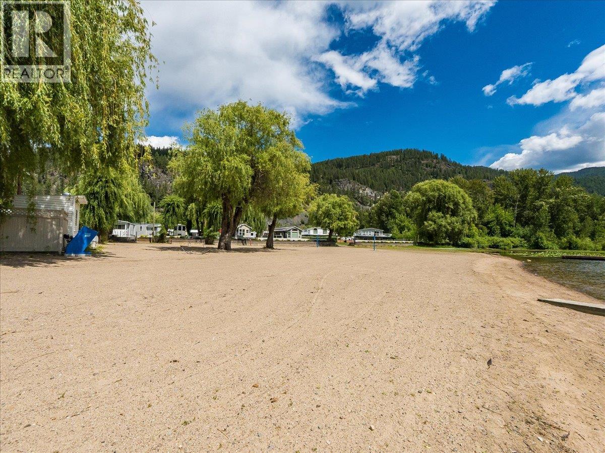 1805 Highway 3 Lot# 2, Christina Lake, British Columbia V0G 1E0 - Photo 4 - 10391699