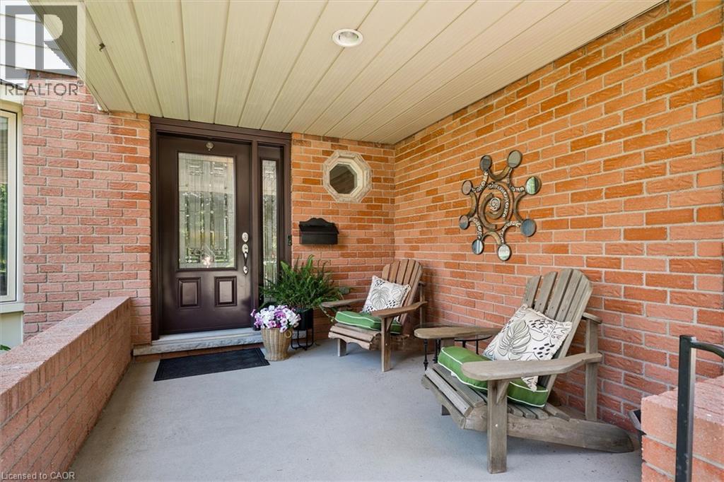 108 Mallard Crescent, Waterloo, Ontario  N2V 1E4 - Photo 3 - 40842220