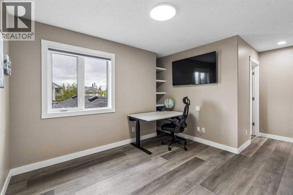 90 Royal Oak Grove NW, Calgary, Alberta  T3G 5L8 - Photo 18 - A2321369