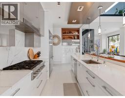 722 Highpointe Place, Kelowna, British Columbia  V1V 2Y3 - Photo 26 - 10380673