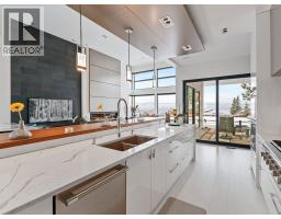 722 Highpointe Place, Kelowna, British Columbia  V1V 2Y3 - Photo 23 - 10380673