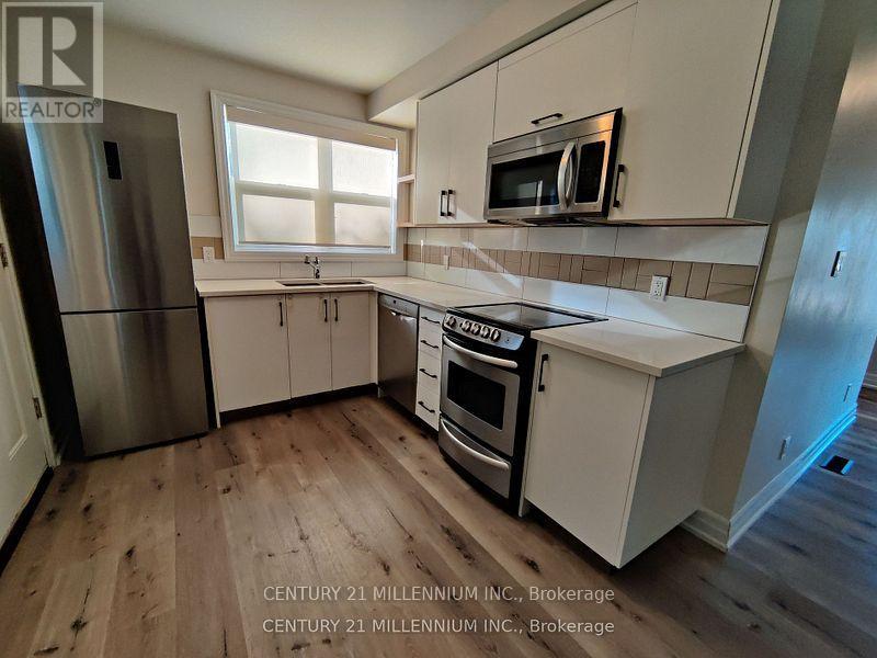 Main - 59 Garthdale Court, Toronto, Ontario  M3H 5P7 - Photo 4 - C13480404