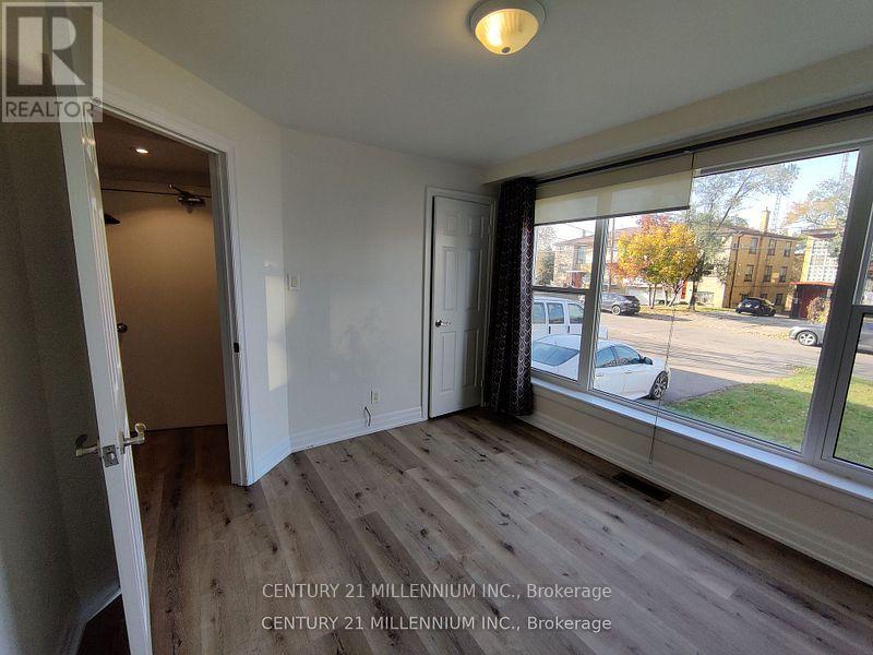 Main - 59 Garthdale Court, Toronto, Ontario  M3H 5P7 - Photo 7 - C13480404