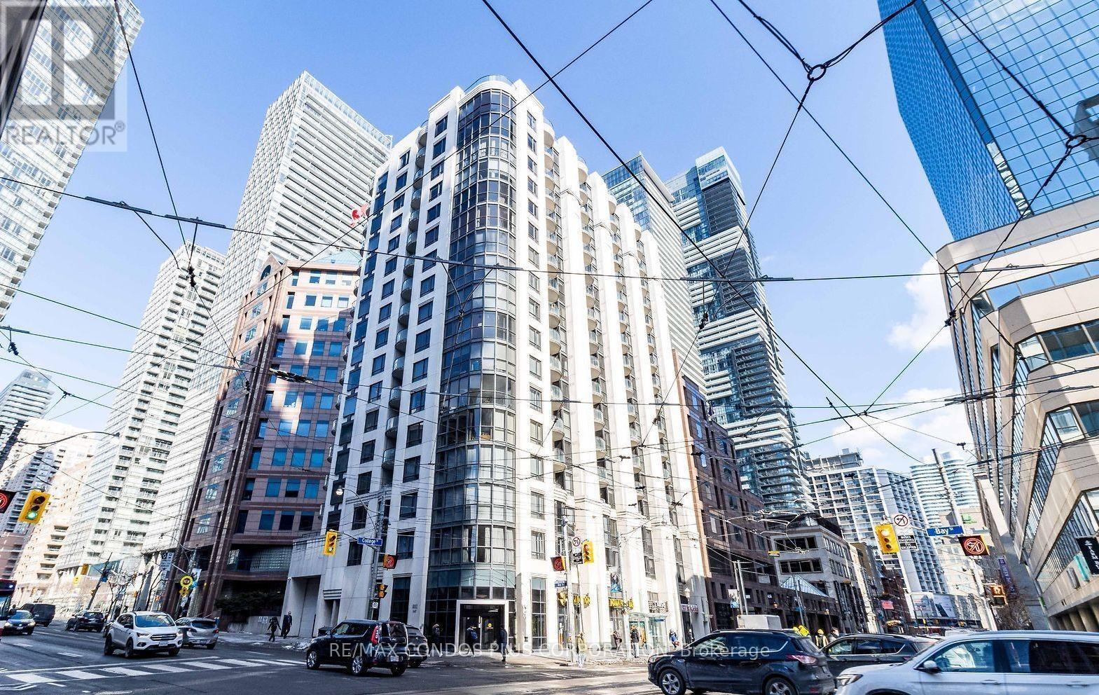 601 - 801 BAY STREET, Toronto, Ontario