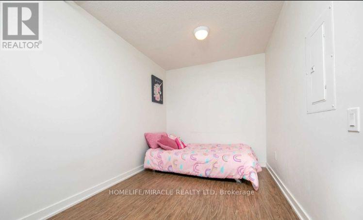 1001 - 33 Singer Court, Toronto, Ontario  M2K 0B4 - Photo 11 - C13480536