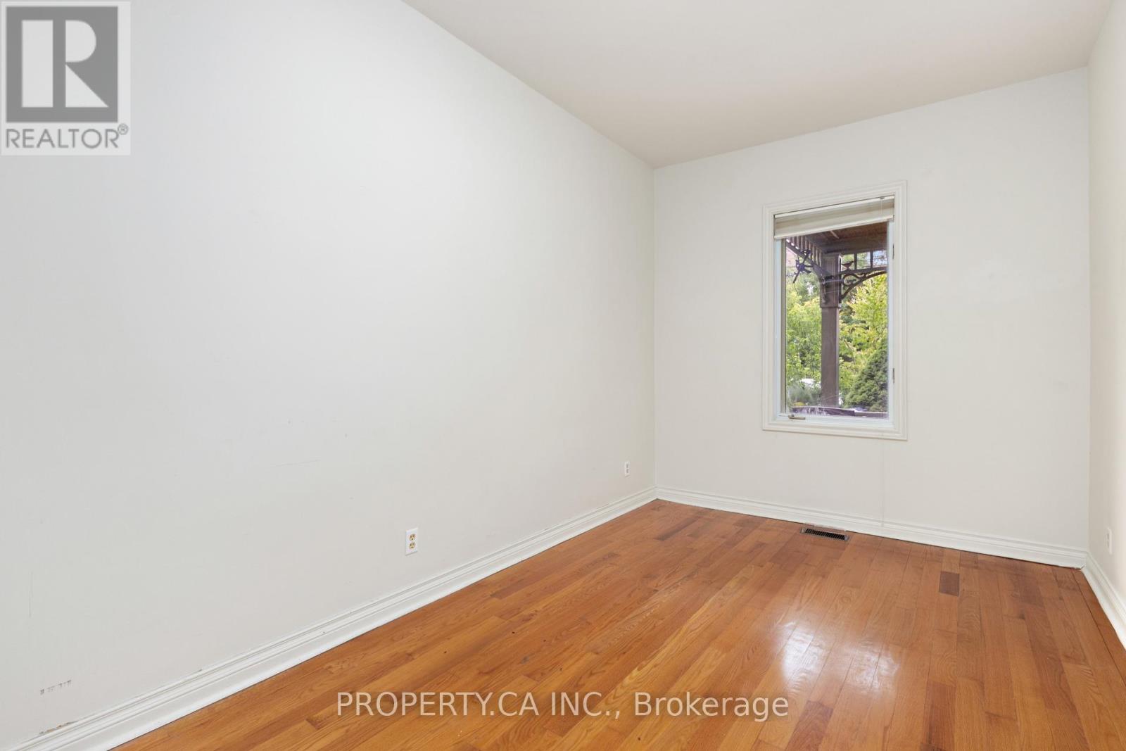 233 Clinton Street, Toronto, Ontario M6G 2Y4 - Photo 16 - C13480618
