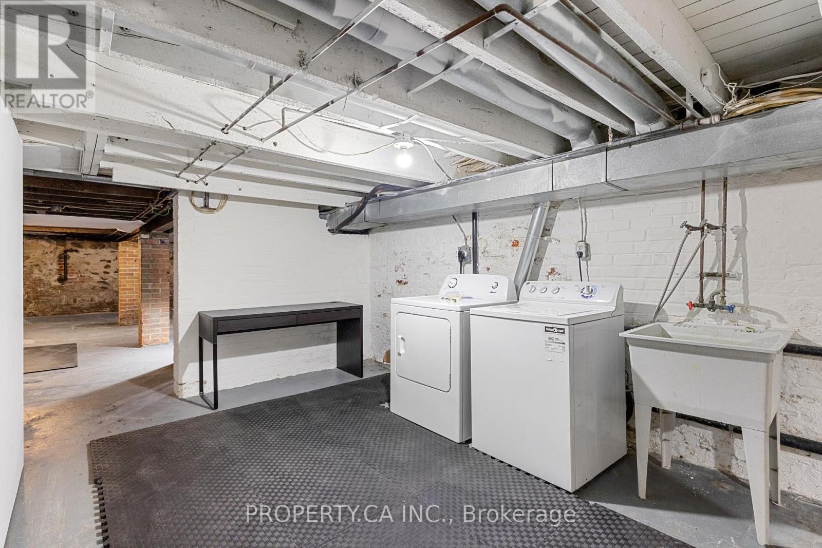 233 Clinton Street, Toronto, Ontario M6G 2Y4 - Photo 25 - C13480618