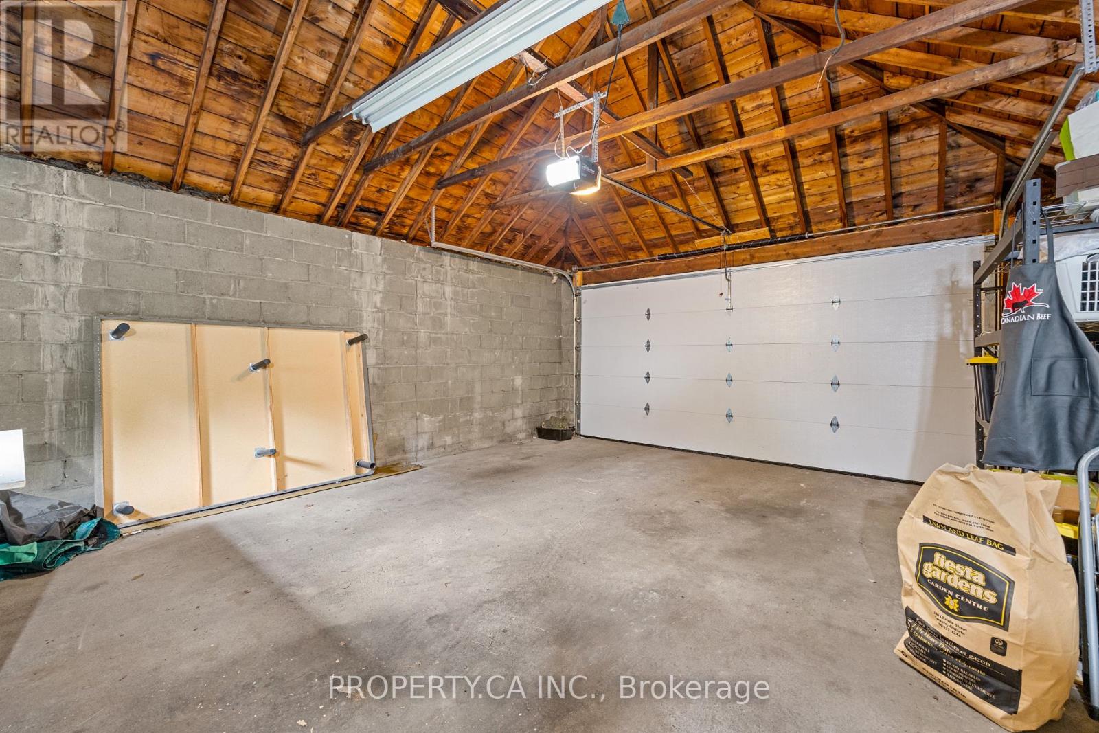 233 Clinton Street, Toronto, Ontario M6G 2Y4 - Photo 31 - C13480618