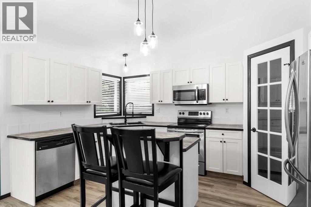 61 Premiere Crescent, Blackfalds, Alberta  T0M 0J0 - Photo 6 - A2323243