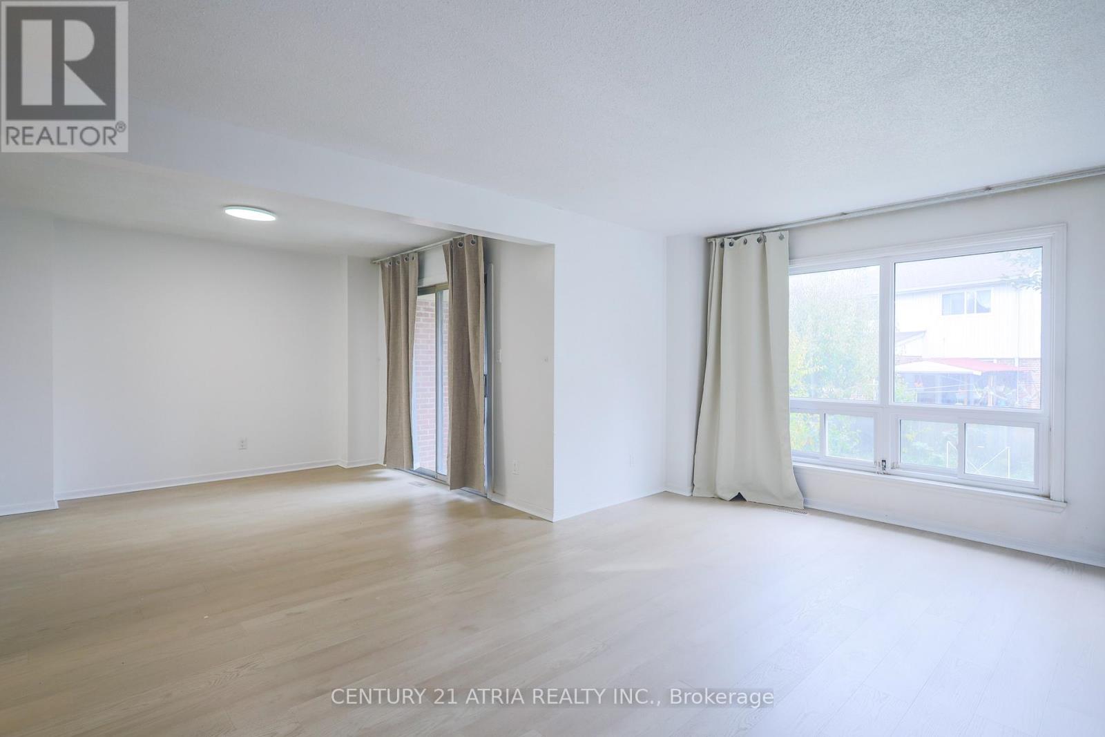 Main - 113 Purvis Crescent, Toronto, Ontario  M1B 1H8 - Photo 7 - E13480380