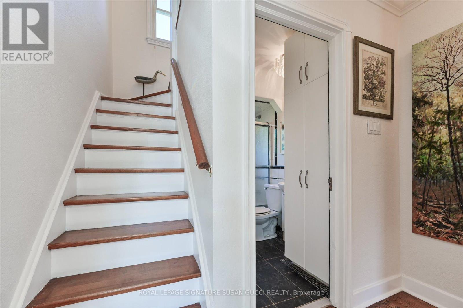 33 Plaxton Drive, Toronto, Ontario  M4B 2P6 - Photo 14 - E13480478