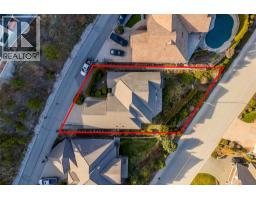 2584 Lucinde Road, West Kelowna, British Columbia  V1Z 4B1 - Photo 9 - 10381809