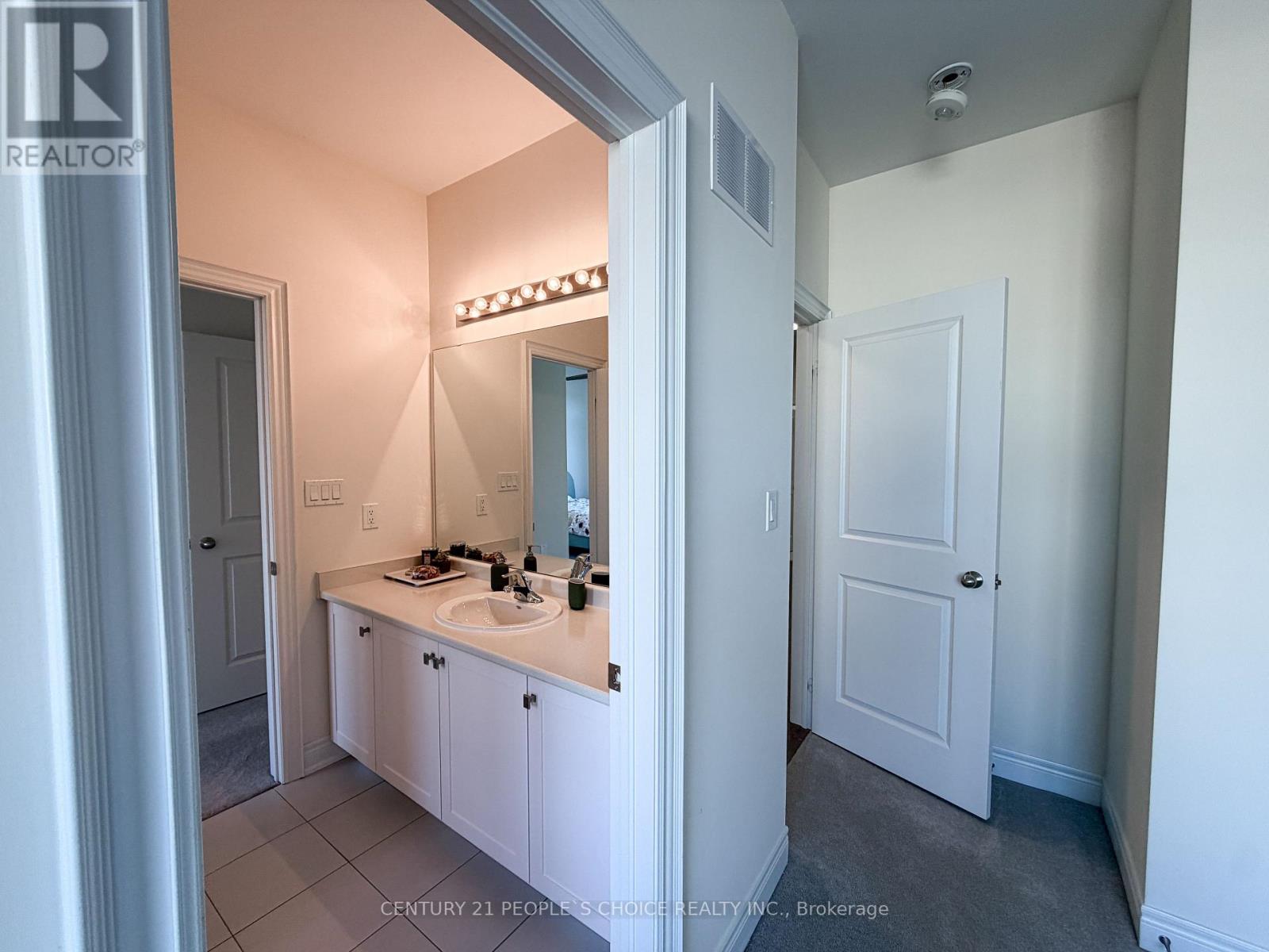 64 Coldwell Bay Circle, Vaughan, Ontario  L4H 5E9 - Photo 33 - N13480400