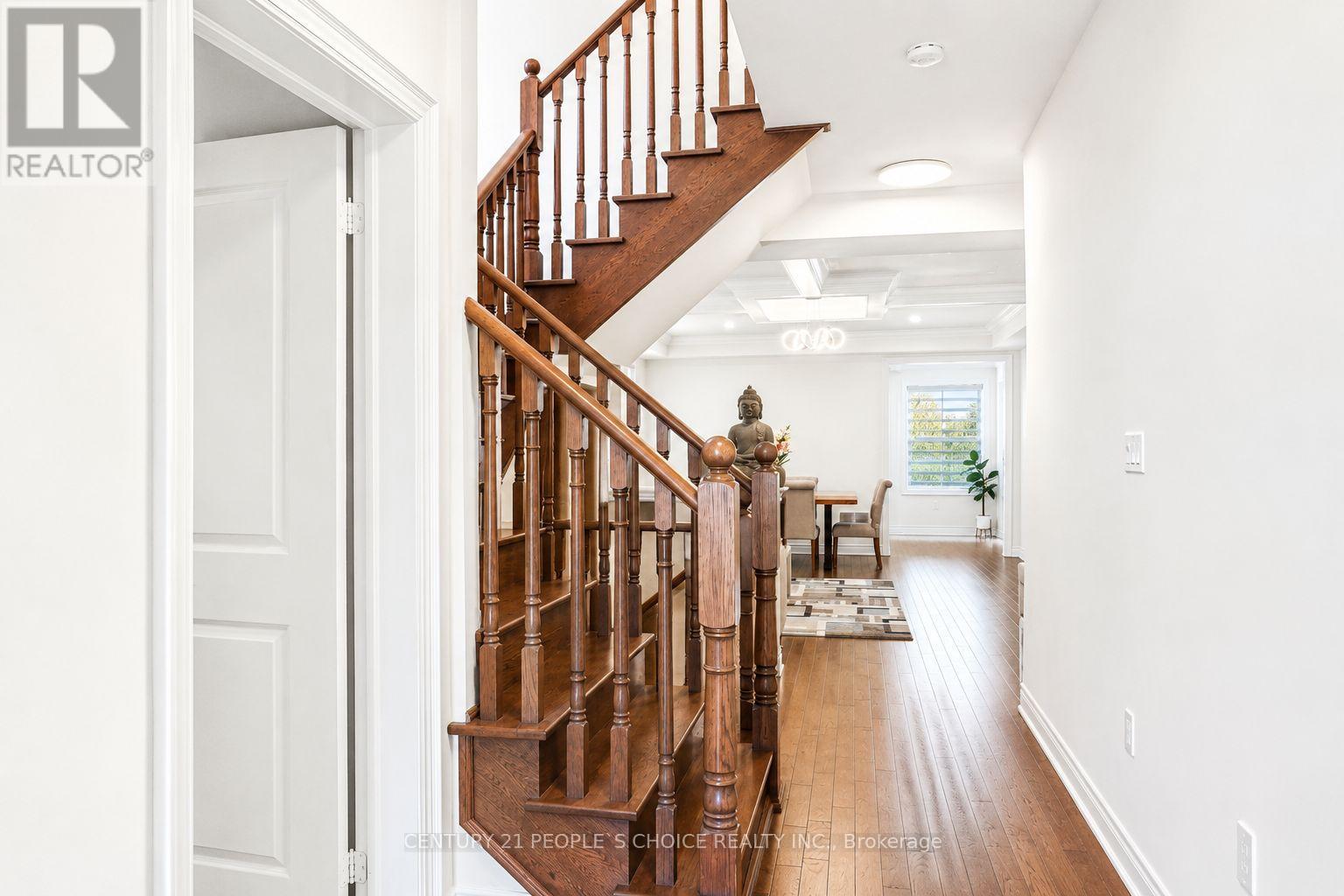 64 Coldwell Bay Circle, Vaughan, Ontario  L4H 5E9 - Photo 7 - N13480400