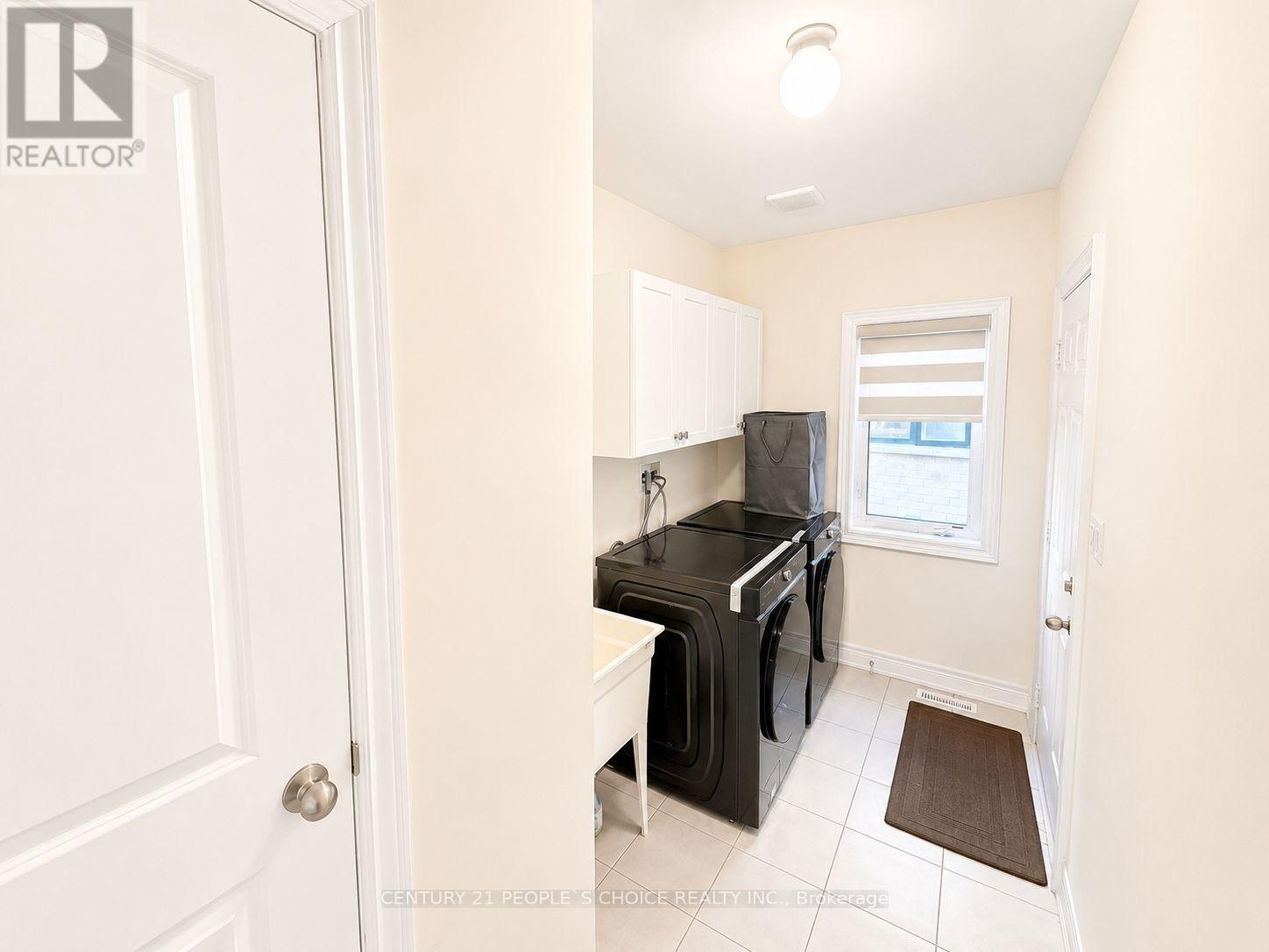64 Coldwell Bay Circle, Vaughan, Ontario  L4H 5E9 - Photo 8 - N13480400