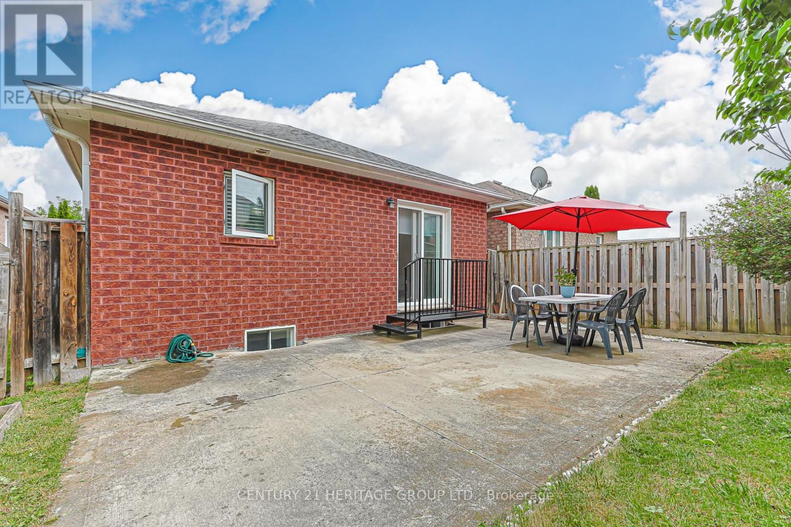 24 Smith Street, Bradford West Gwillimbury (Bradford), Ontario  L3Z 3C9 - Photo 21 - N13480534