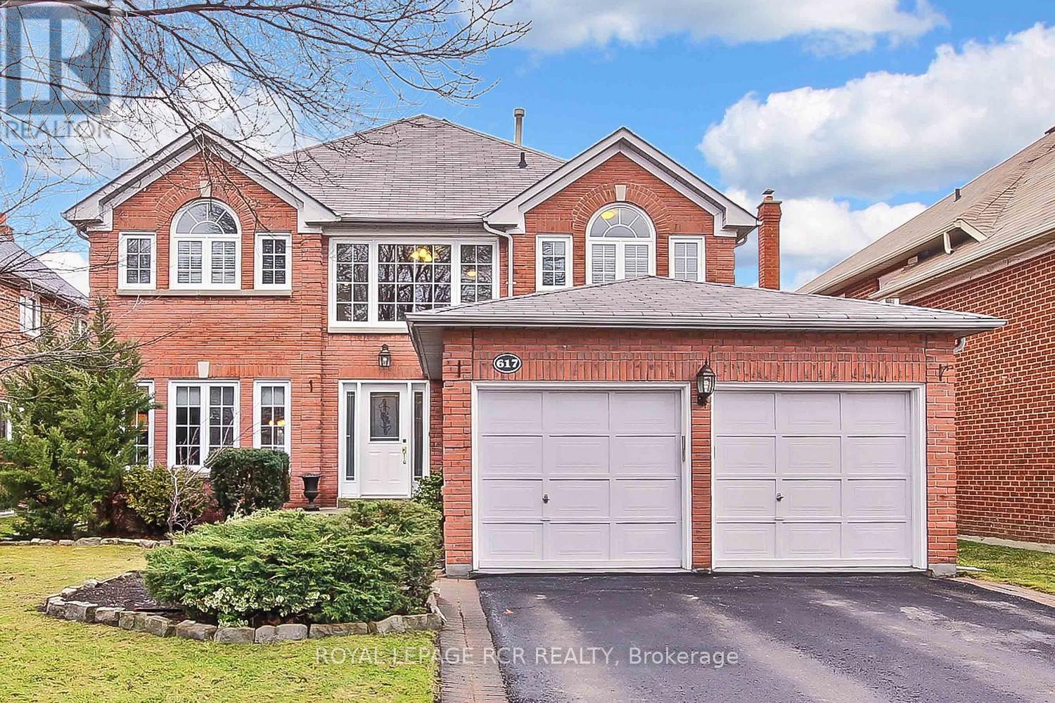 617 BROOKER RIDGE, Newmarket, Ontario