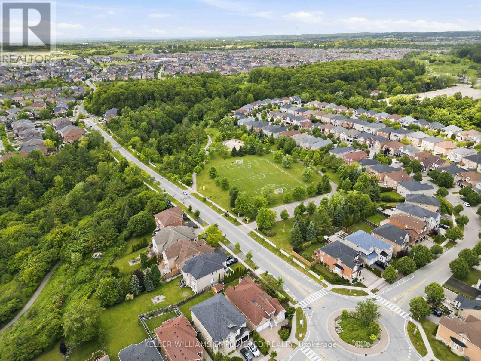 6 Jonah Drive, Richmond Hill, Ontario  L4E 4L9 - Photo 6 - N13480608