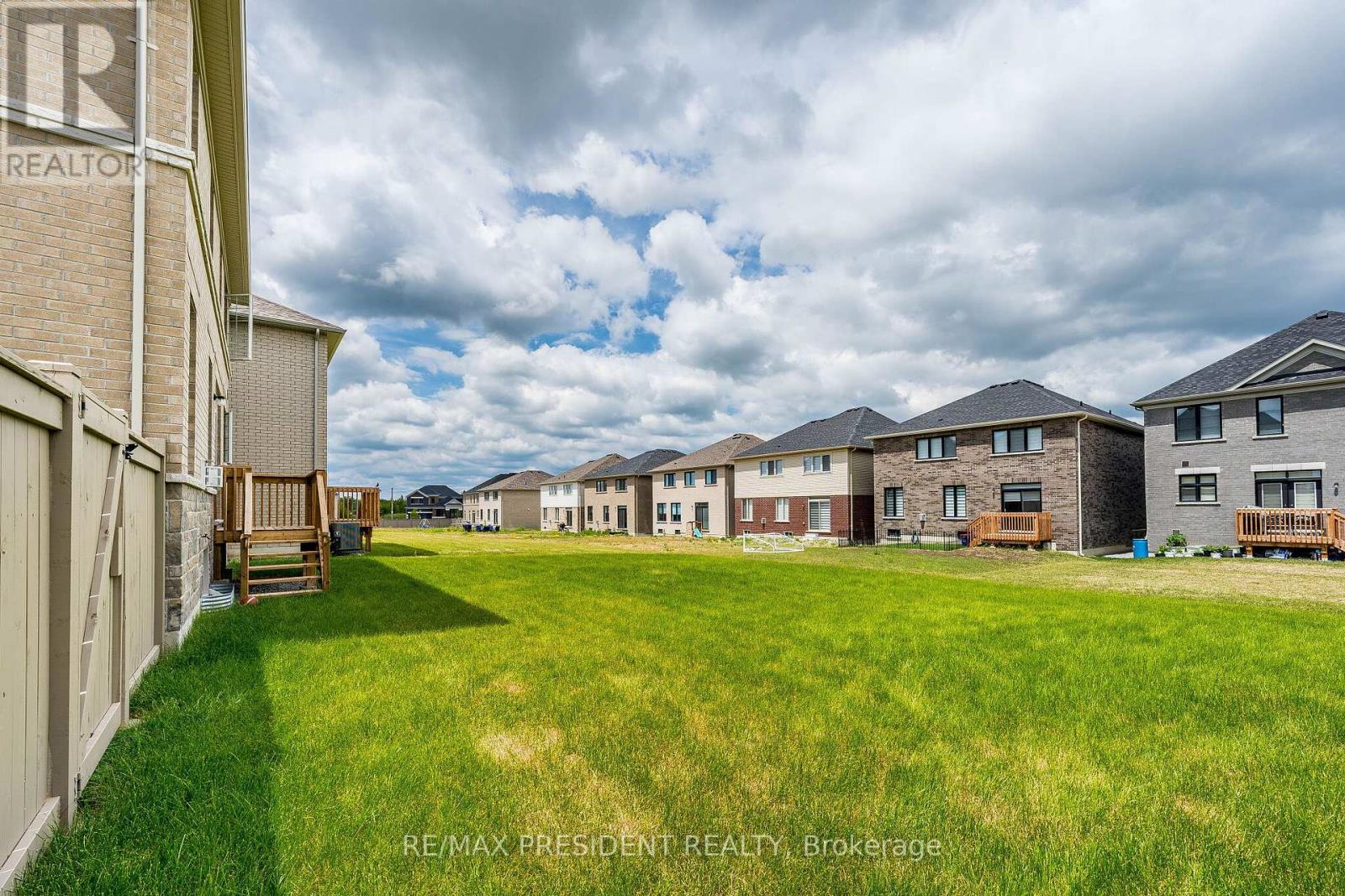 2 Hawthorns Gardens, Adjala-Tosorontio (Colgan), Ontario  L0G 1W0 - Photo 46 - N13480630