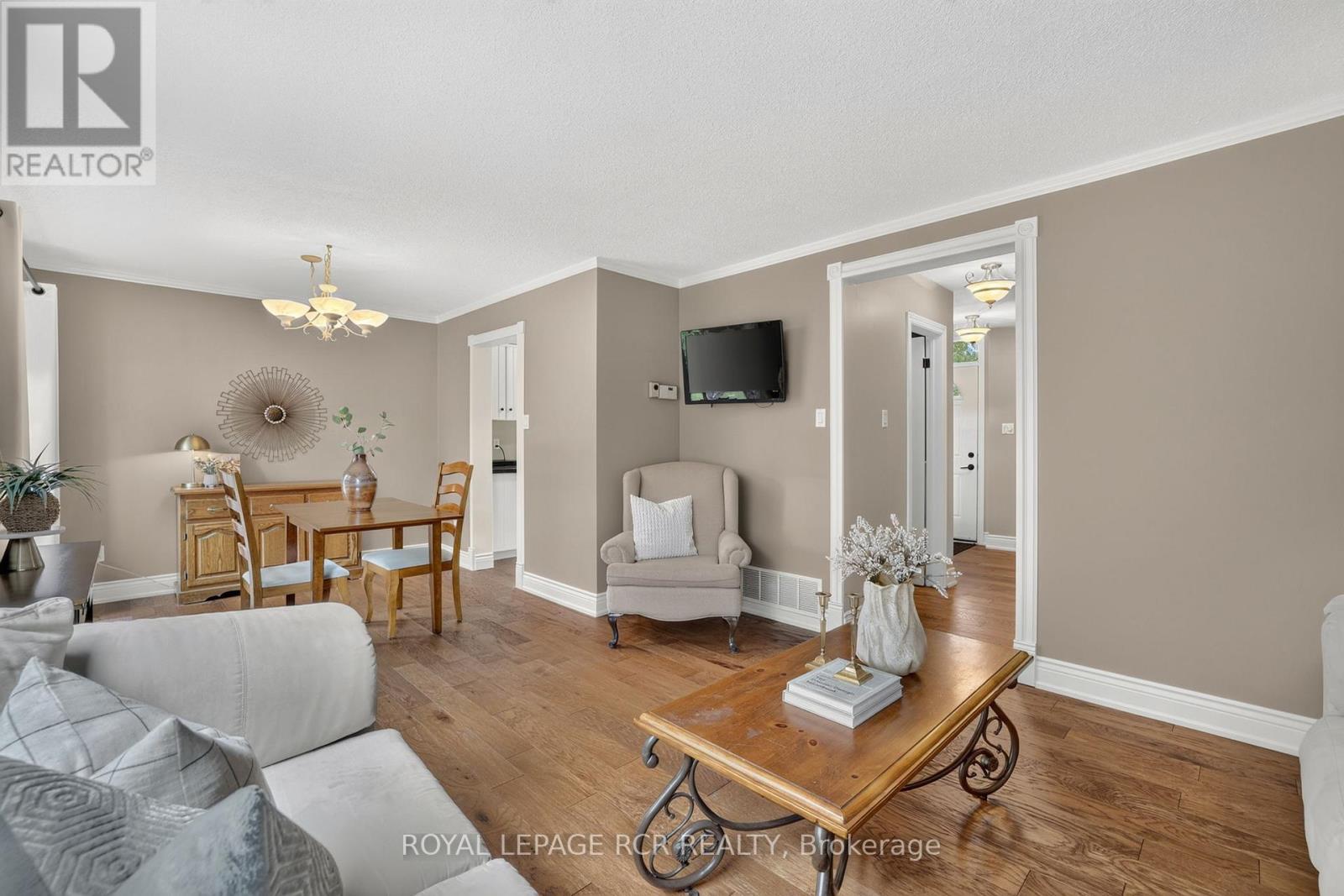 12 Macassa Court, Brampton, Ontario  L6Z 1B3 - Photo 11 - W13463782